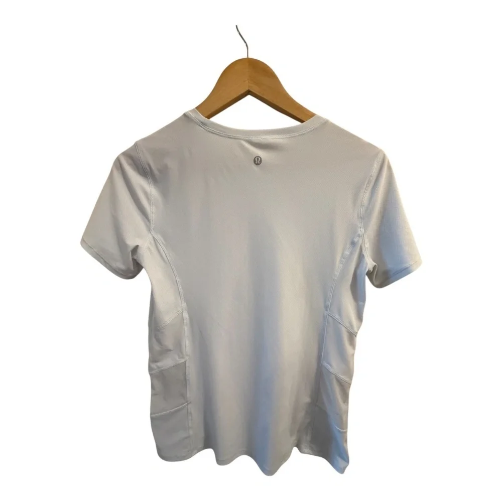 Lululemon Cross Court Play Short Sleeve, Size 8, Like New